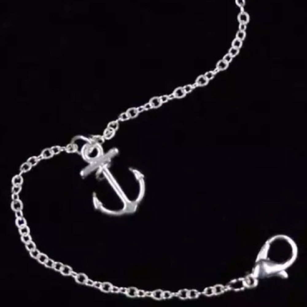 NEW!💙💎ANCHORS AWAY!💍SILVERY CHARM BRACELET!💎💙 - Picture 2 of 3